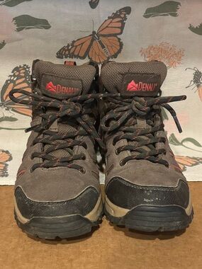 Denali Kids Brown Outdoor Hiking Boots with Black Accents